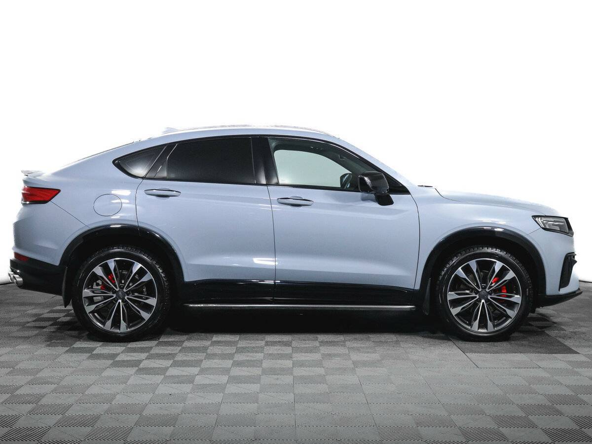 Geely Tugella с пробегом — 2023 год. Фото: #3