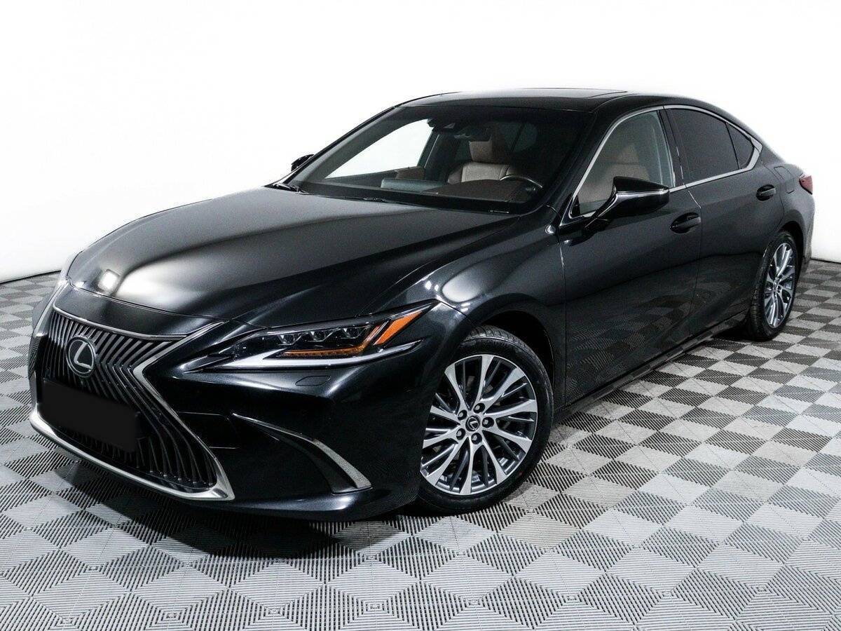 Lexus ES с пробегом — 2018 год. Фото: #16