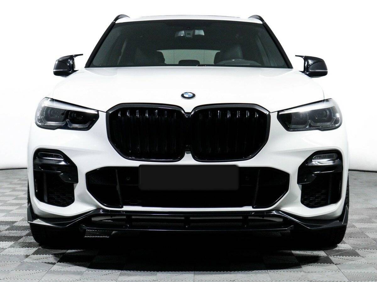 BMW X5 с пробегом — 2018 год. Фото: #1