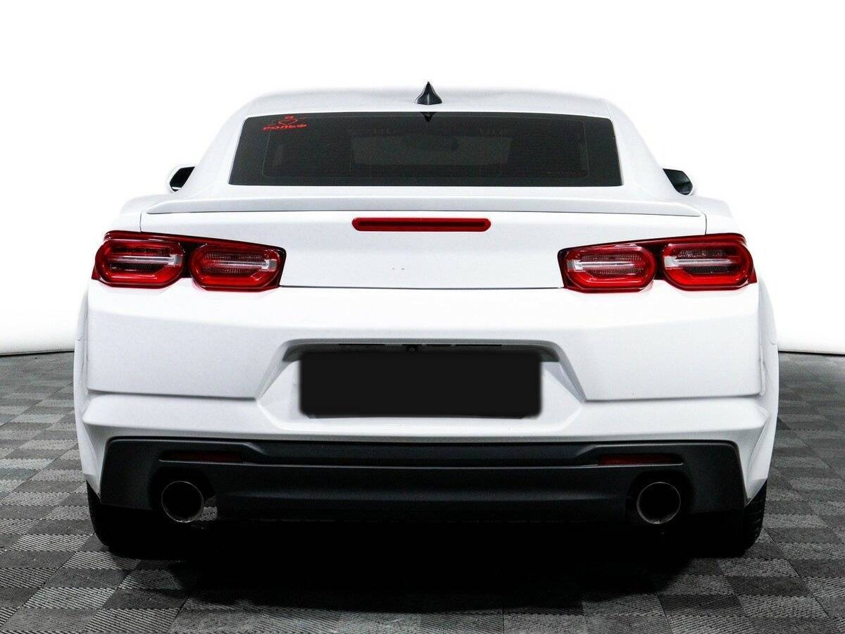 Chevrolet Camaro с пробегом — 2020 год. Фото: #5