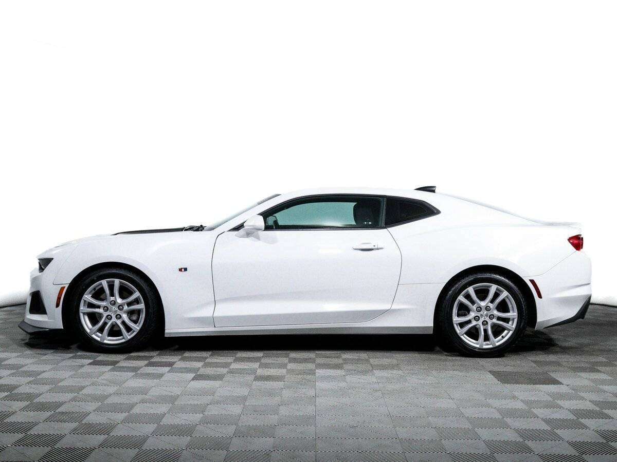 Chevrolet Camaro с пробегом — 2020 год. Фото: #7