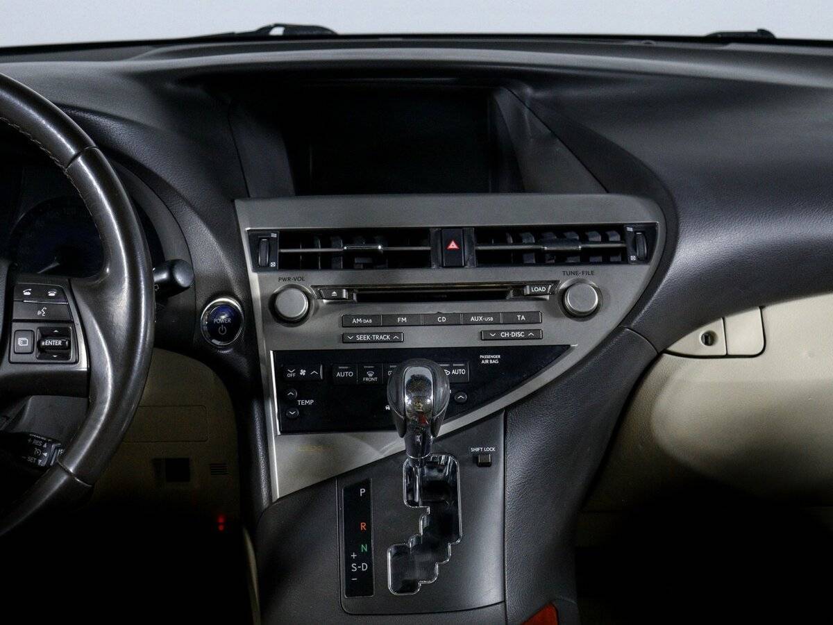 Lexus RX с пробегом — 2010 год. Фото: #12