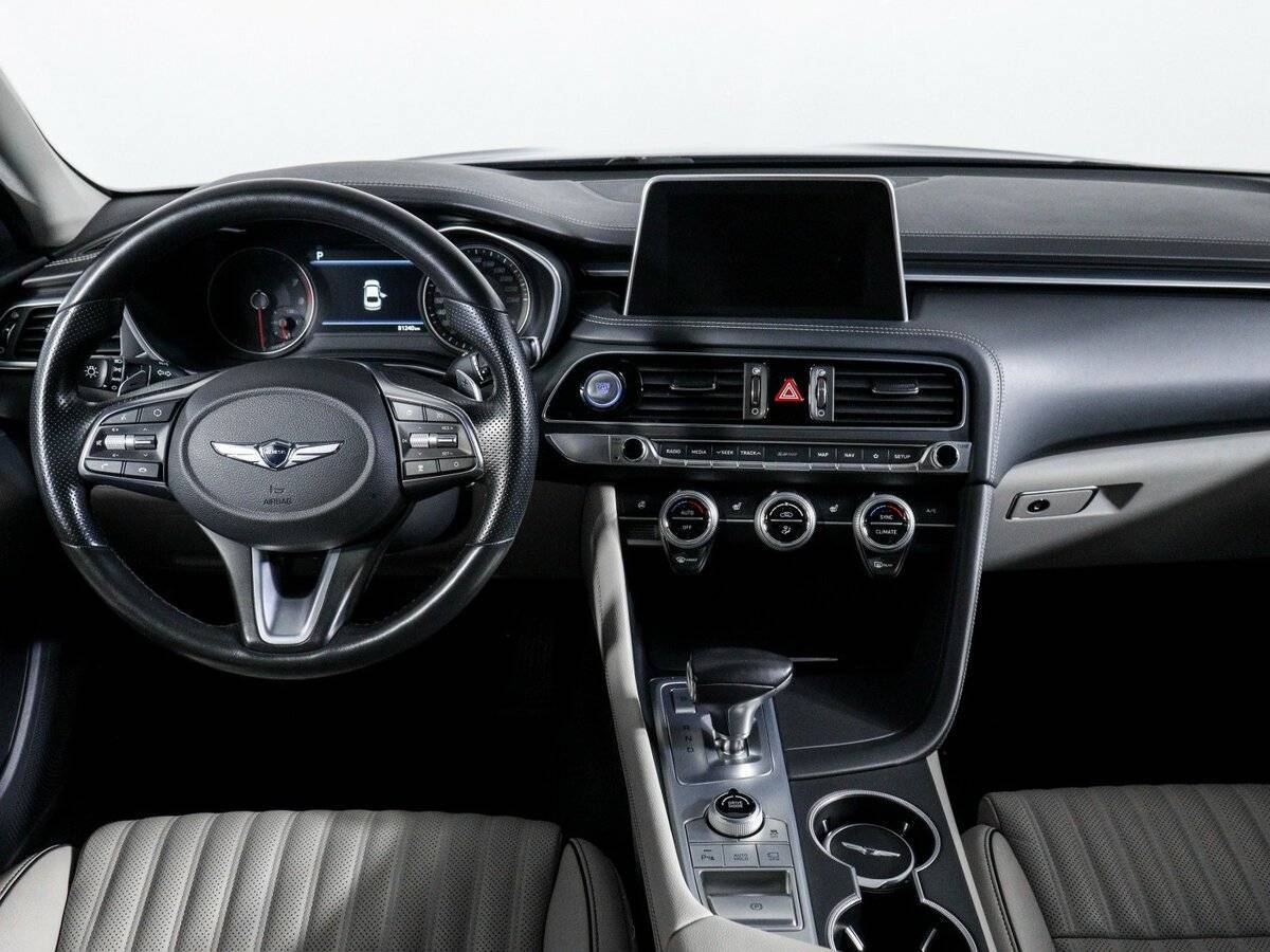 Genesis G70 с пробегом — 2018 год. Фото: #10