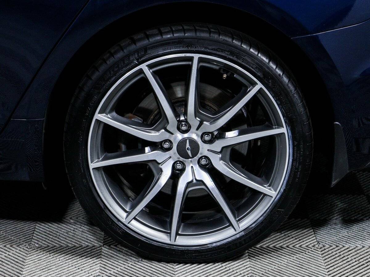 Genesis G70 с пробегом — 2018 год. Фото: #13