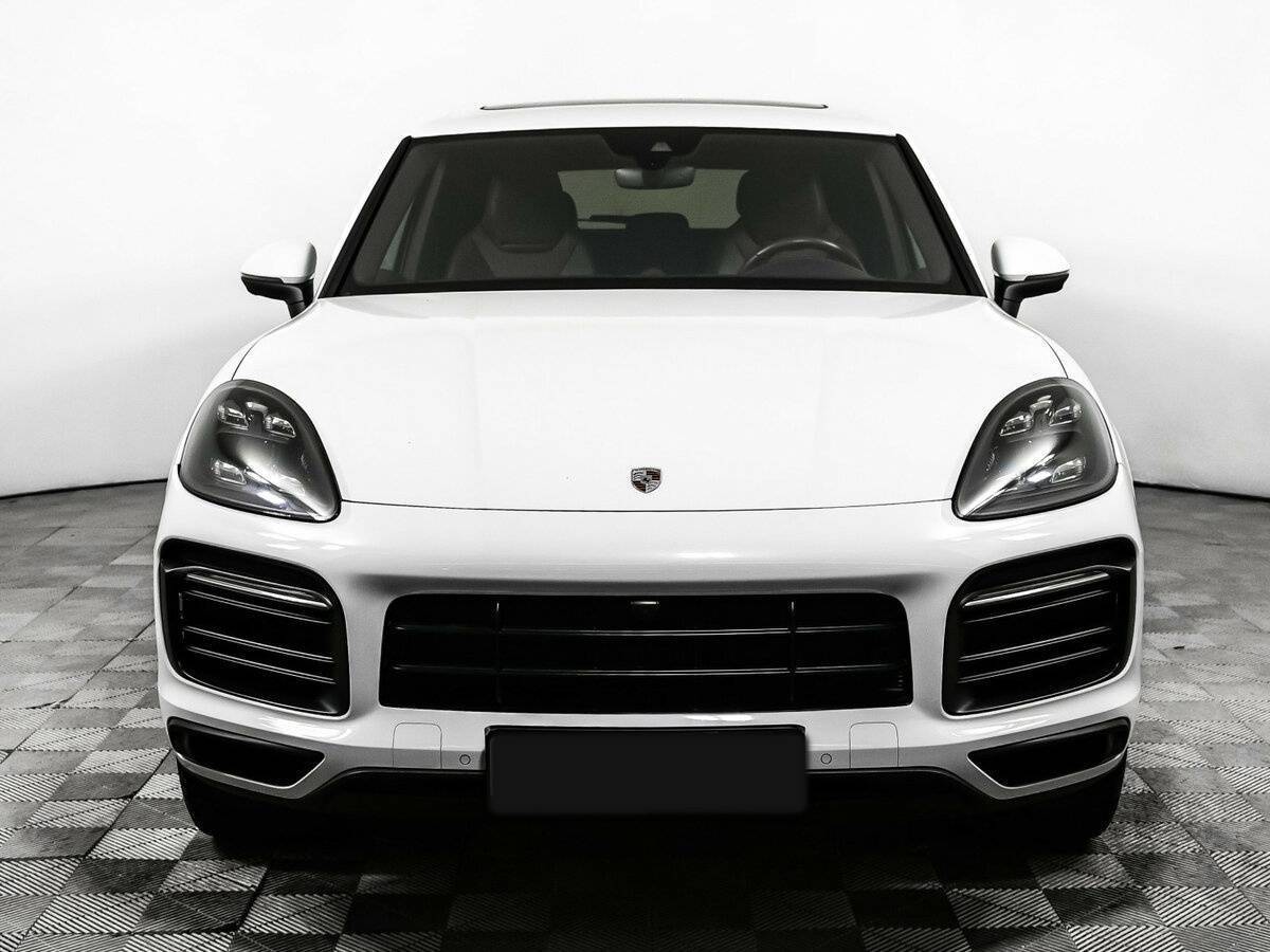 Porsche Cayenne с пробегом — 2019 год. Фото: #1