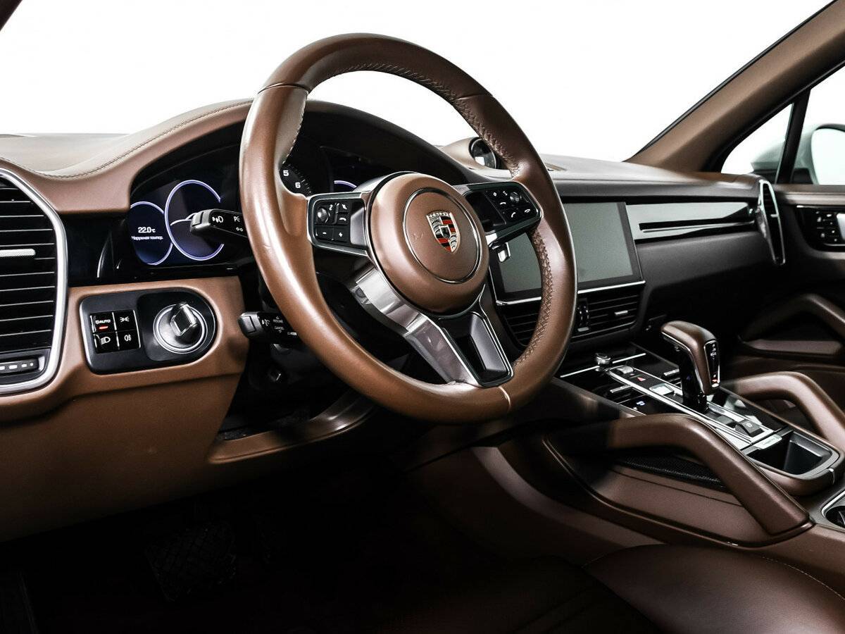 Porsche Cayenne с пробегом — 2019 год. Фото: #12