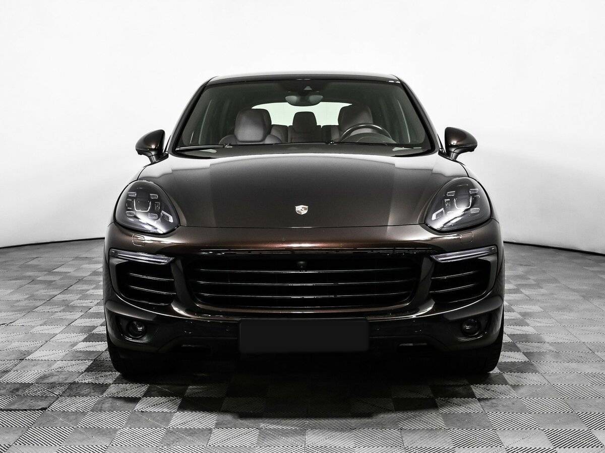 Porsche Cayenne с пробегом — 2016 год. Фото: #1
