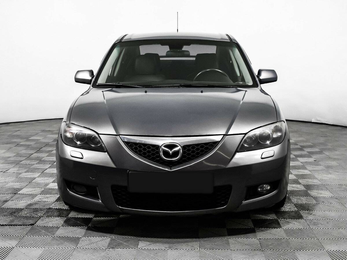 Mazda 3 с пробегом — 2007 год. Фото: #1
