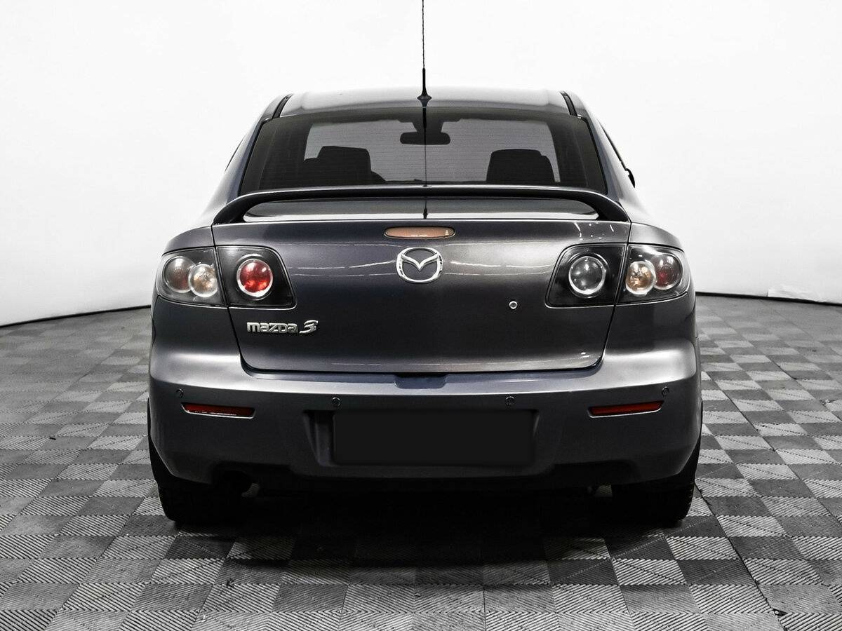 Mazda 3 с пробегом — 2007 год. Фото: #5