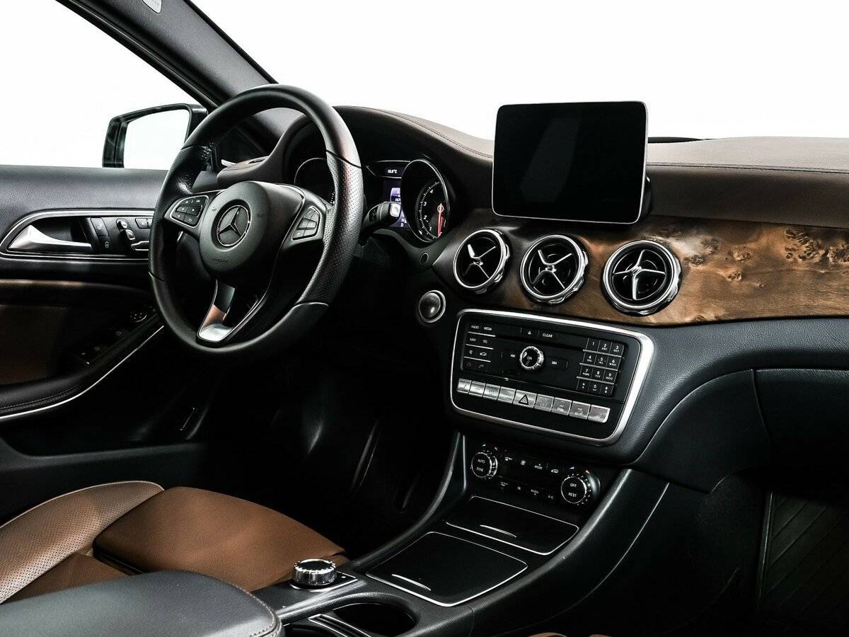 Mercedes-Benz GLA с пробегом — 2018 год. Фото: #8