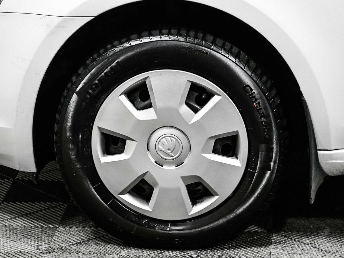 Skoda Octavia с пробегом — 2014 год. Фото: #13