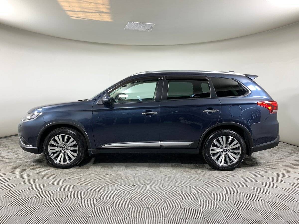 Mitsubishi Outlander с пробегом — 2020 год. Фото: #7