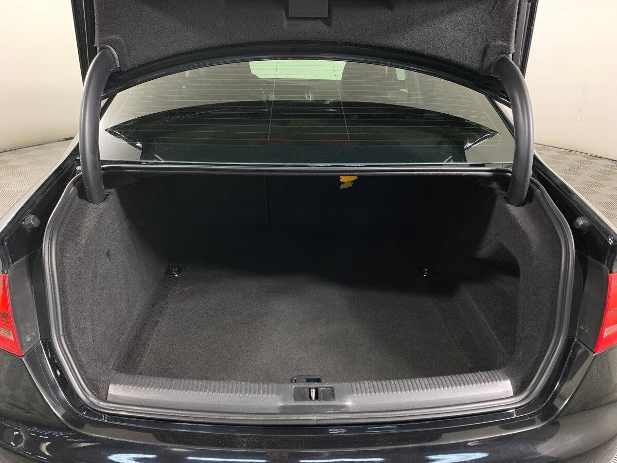 Audi A4 с пробегом — 2010 год. Фото: #18