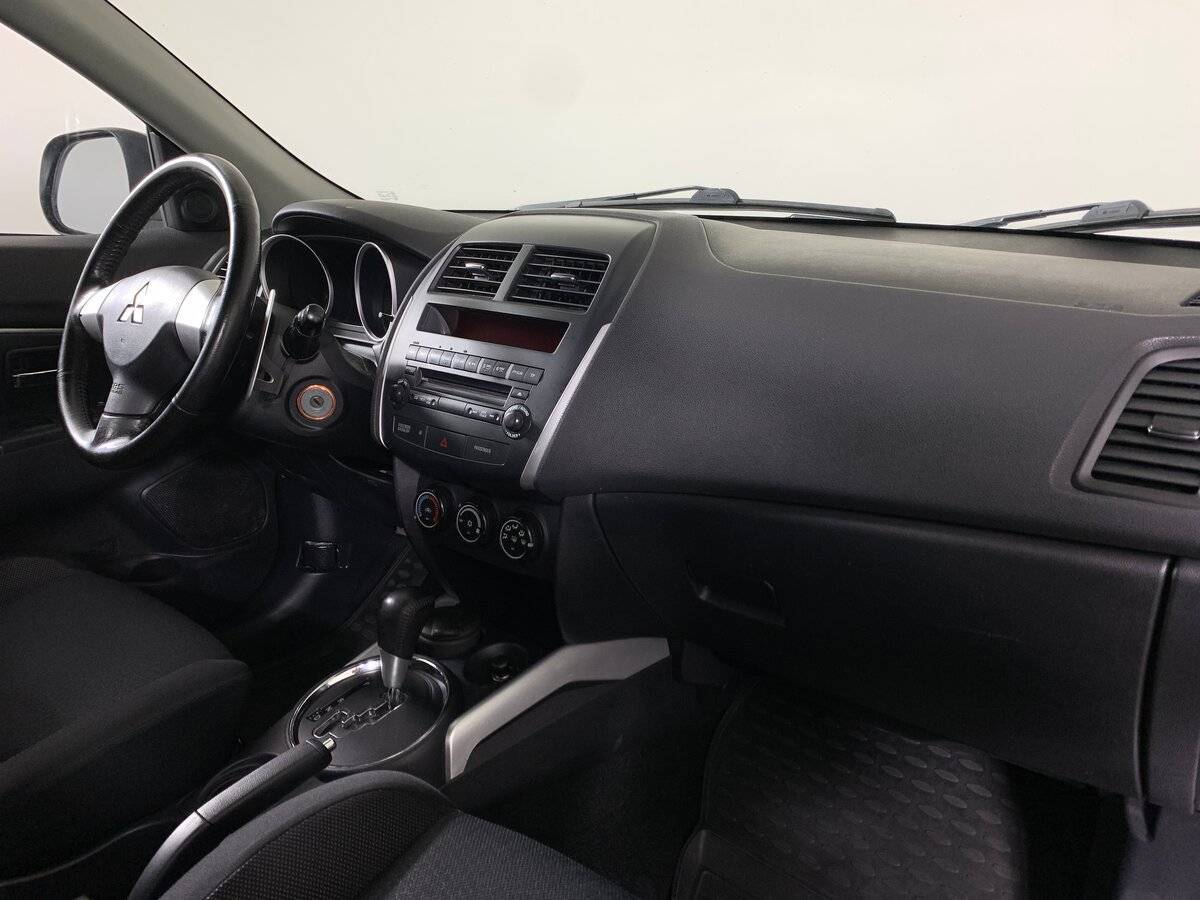 Mitsubishi ASX с пробегом — 2011 год. Фото: #12