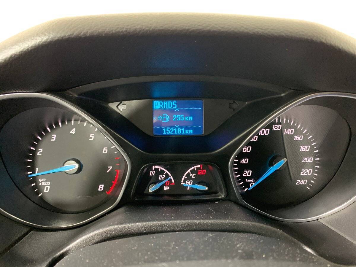 Ford Focus с пробегом — 2014 год. Фото: #13