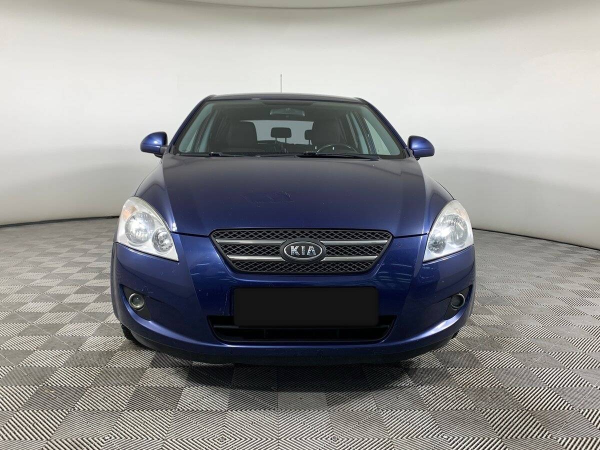 Kia Ceed с пробегом — 2009 год. Фото: #1