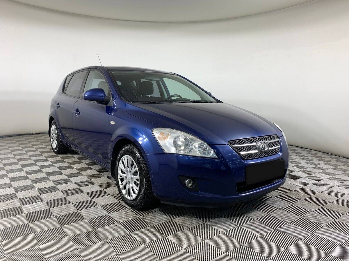 Kia Ceed с пробегом — 2009 год. Фото: #2