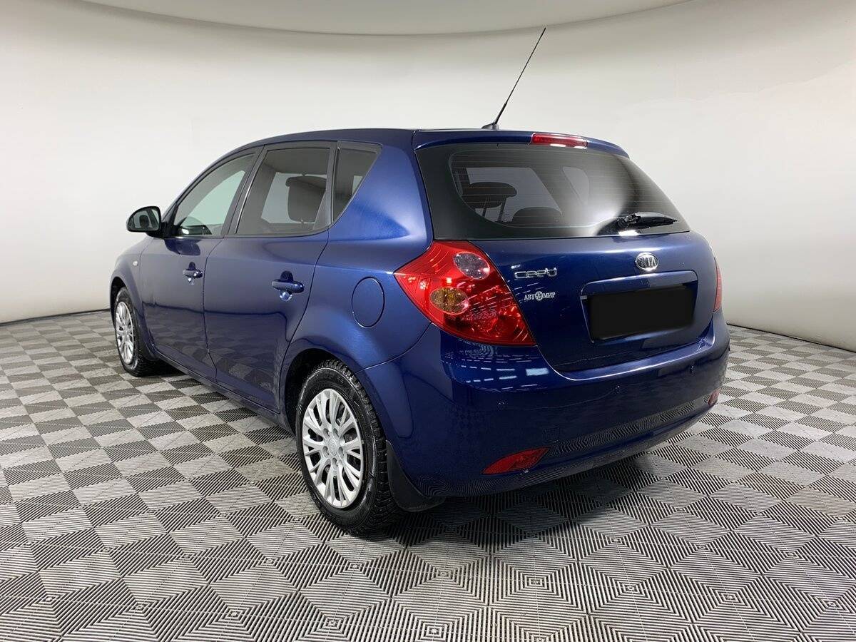 Kia Ceed с пробегом — 2009 год. Фото: #6