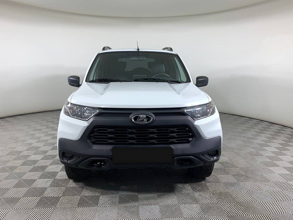 Lada (ВАЗ) Niva с пробегом — 2024 год. Фото: #1