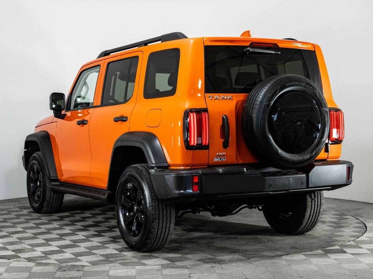 Tank 300 с пробегом — 2024 год. Фото: #6