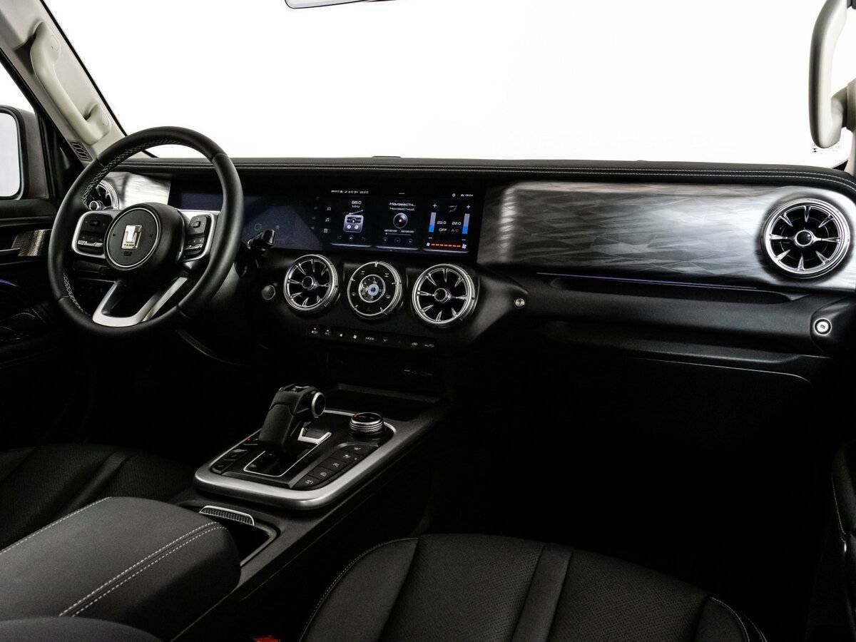 Tank 300 с пробегом — 2024 год. Фото: #9