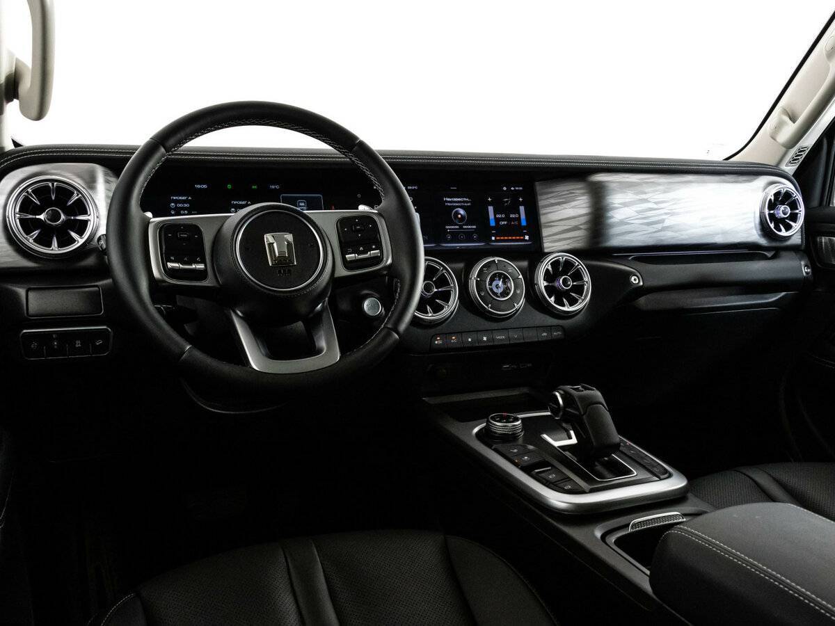 Tank 300 с пробегом — 2024 год. Фото: #11