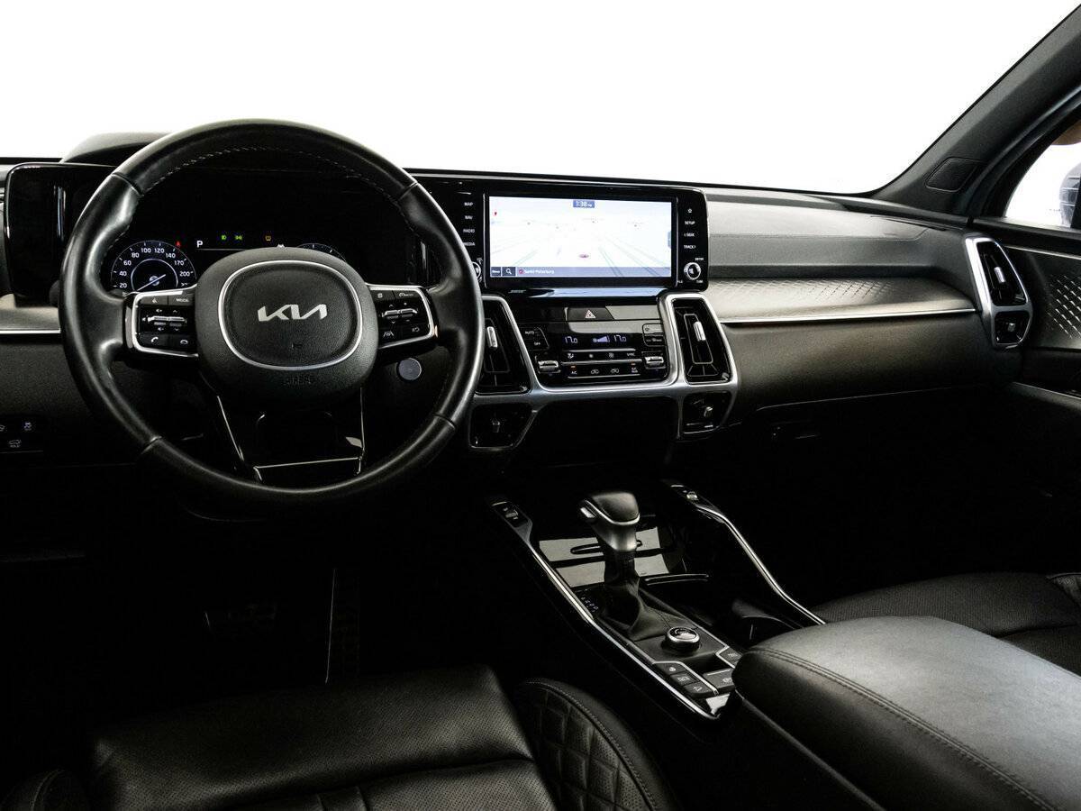 Kia Sorento с пробегом — 2022 год. Фото: #10