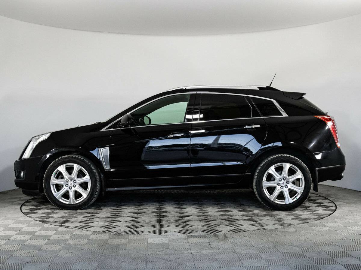 Cadillac SRX с пробегом — 2014 год. Фото: #7