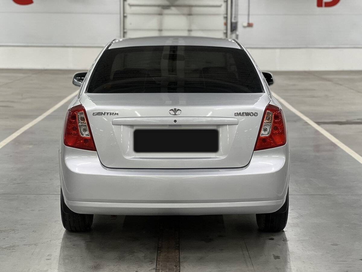Daewoo Gentra с пробегом — 2013 год. Фото: #5