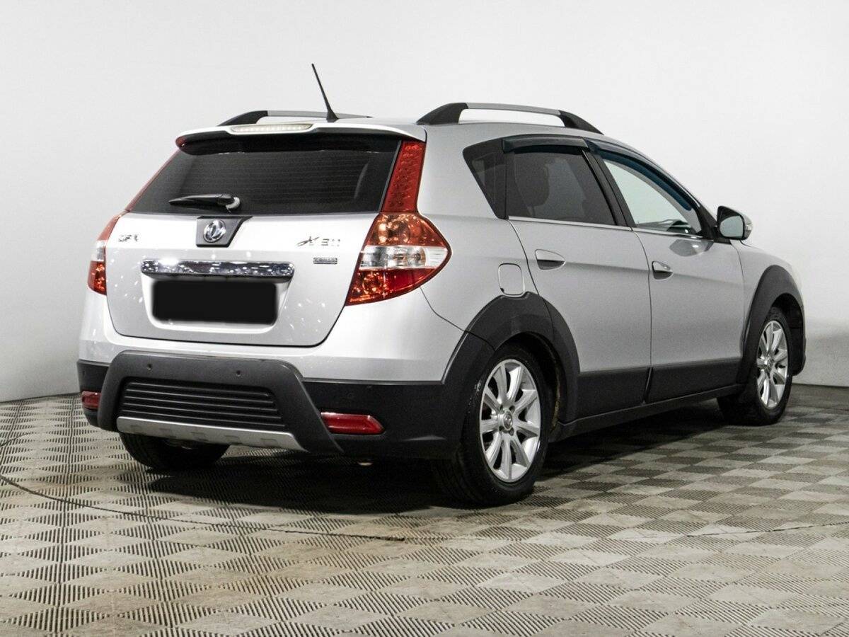 Dongfeng H30 Cross с пробегом — 2014 год. Фото: #4