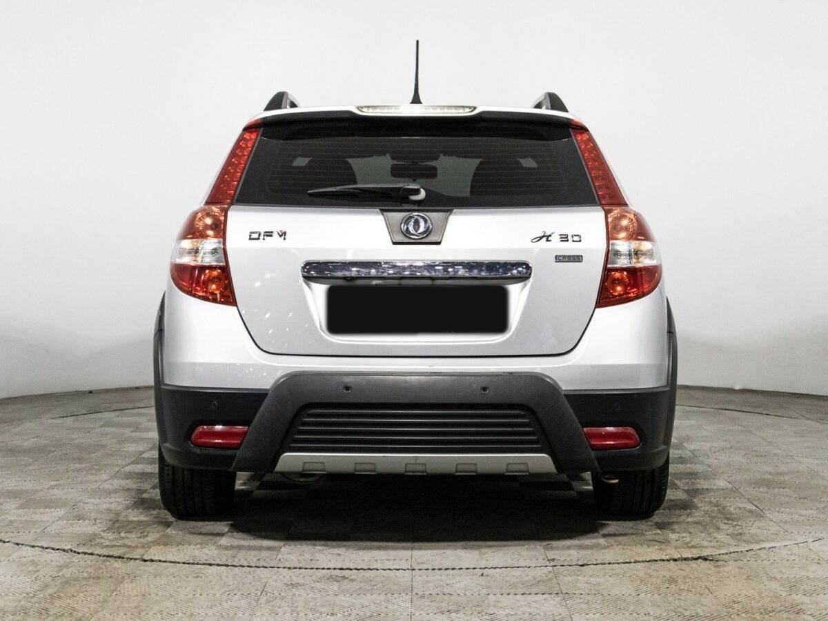 Dongfeng H30 Cross с пробегом — 2014 год. Фото: #5