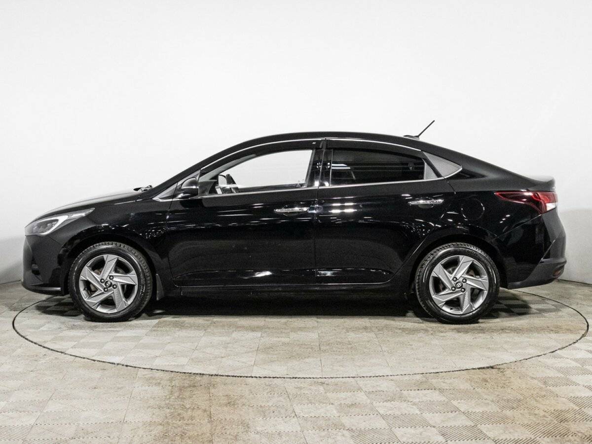 Hyundai Solaris с пробегом — 2020 год. Фото: #7