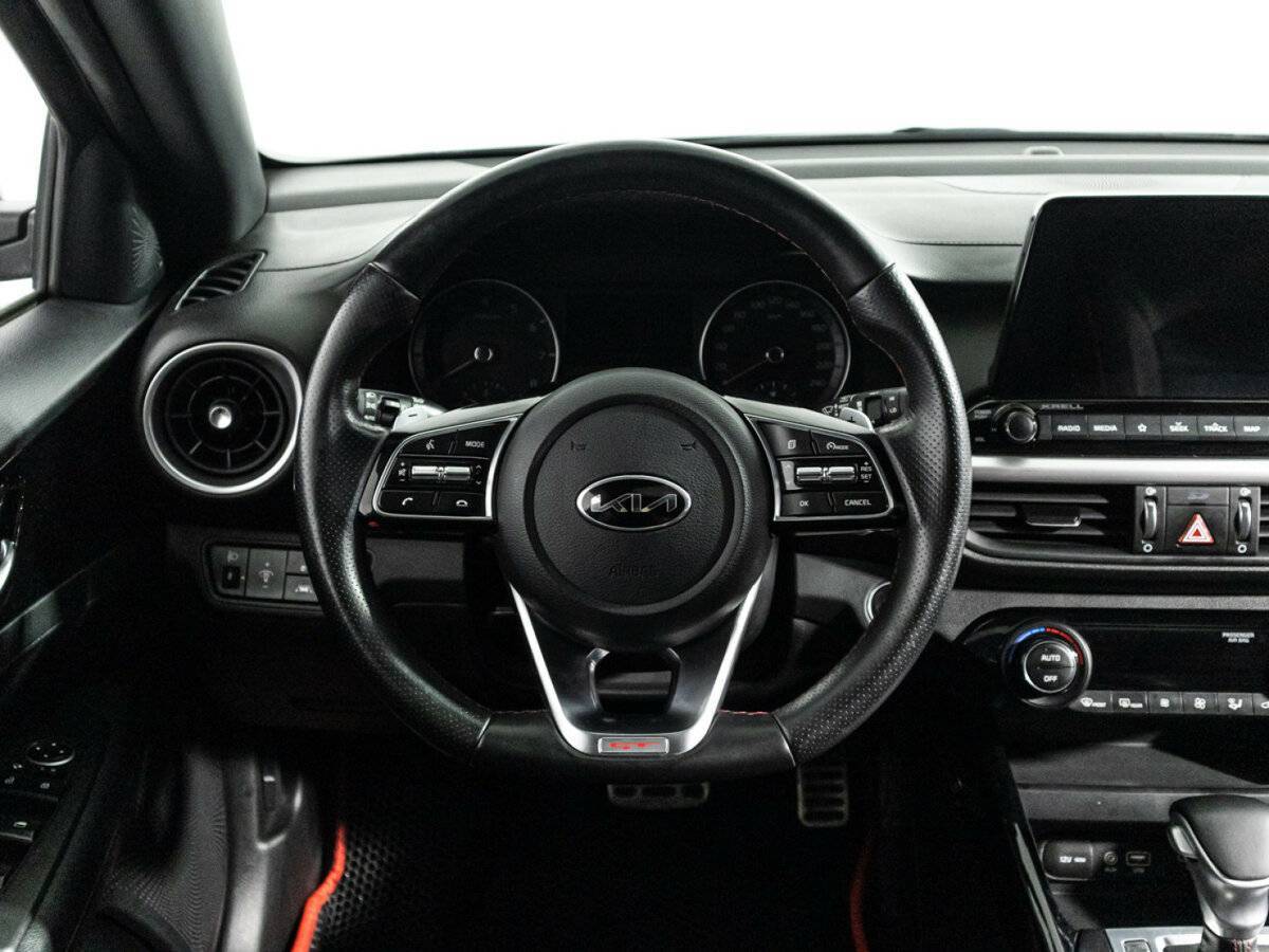 Kia K3 с пробегом — 2020 год. Фото: #24