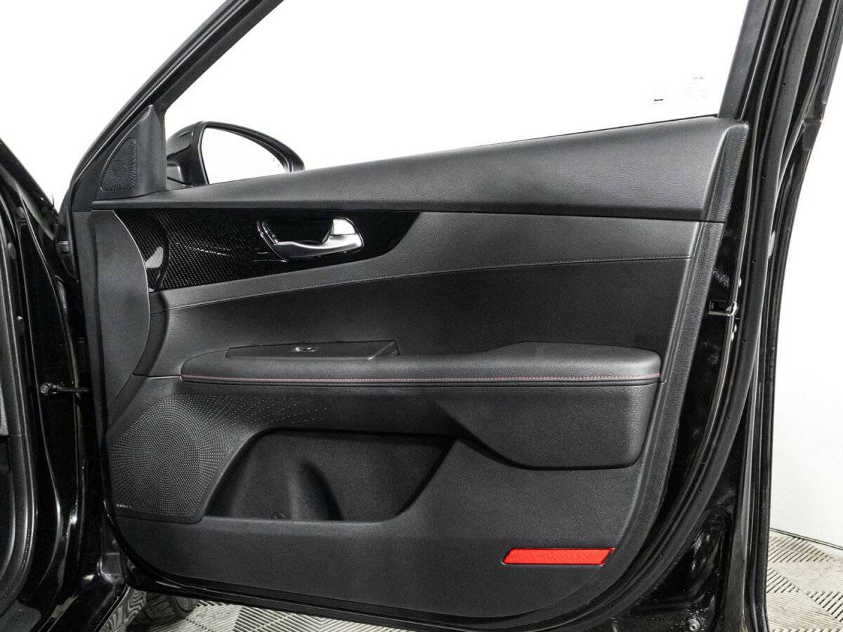 Kia K3 с пробегом — 2020 год. Фото: #30