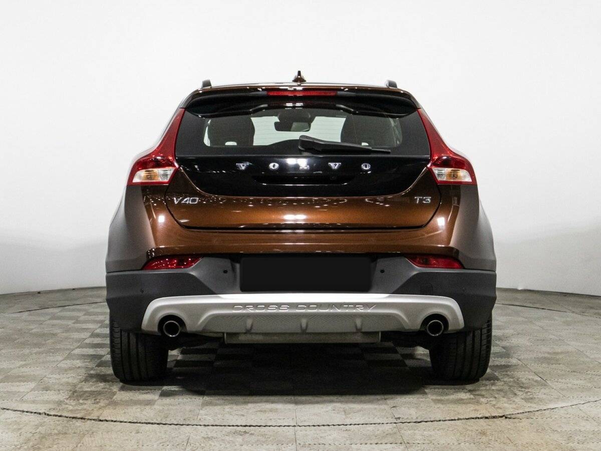 Volvo V40 Cross Country с пробегом — 2019 год. Фото: #5