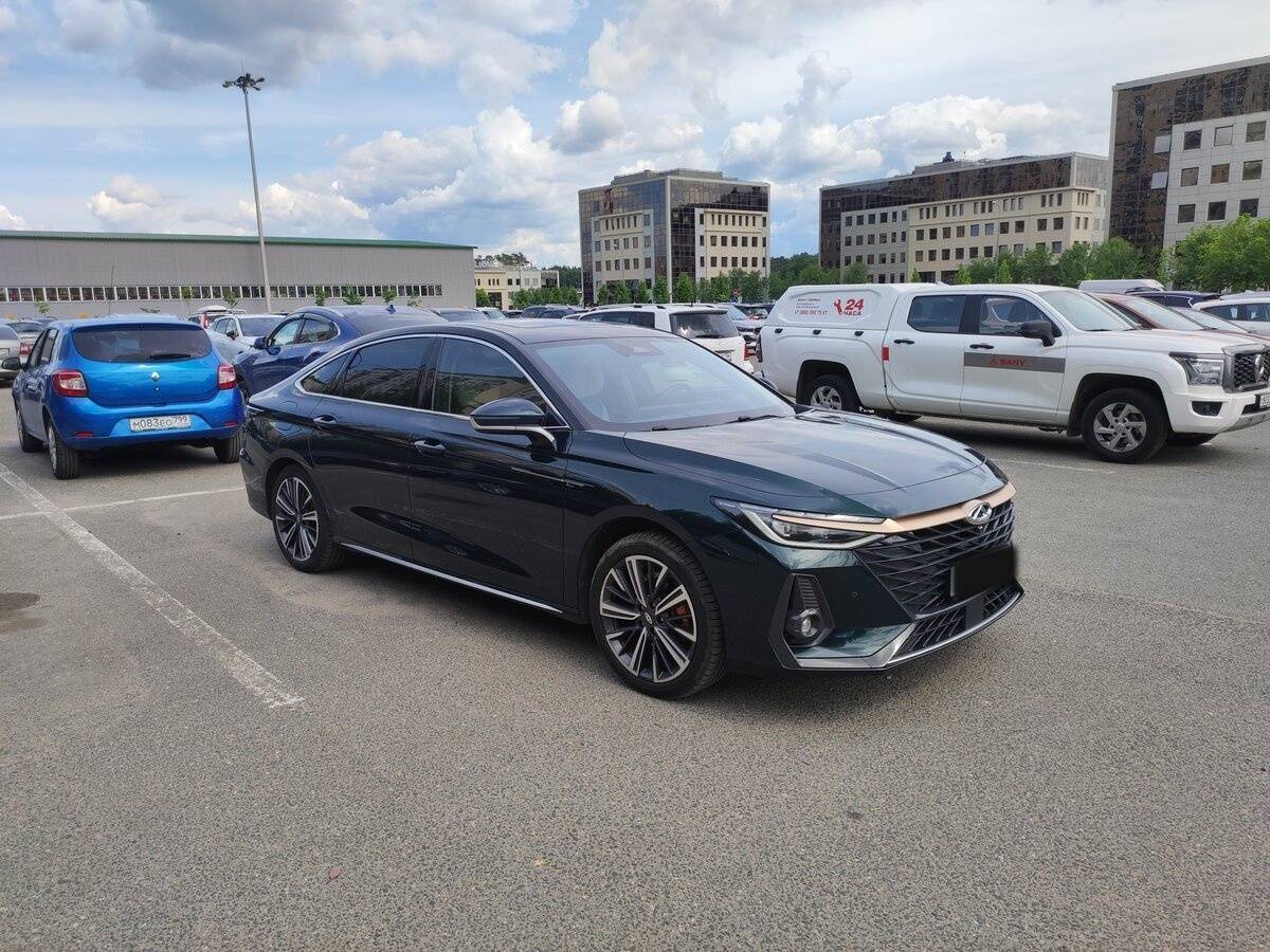 Chery Arrizo 8 с пробегом — 2023 год. Фото: #1