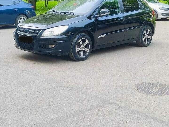 Chery M11 (A3) с пробегом — 2011 год. Фото: #5