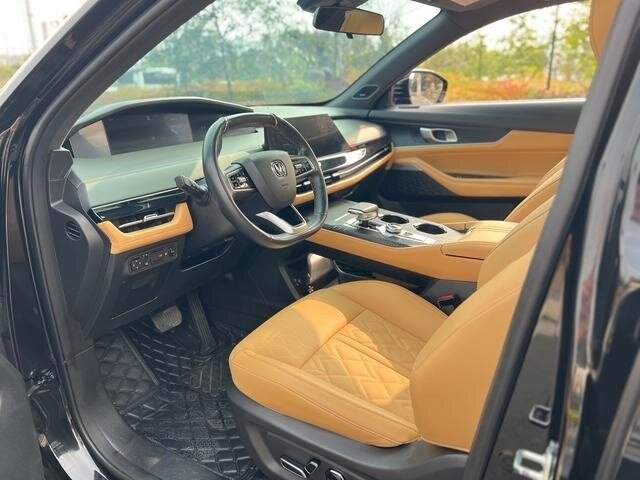 Changan UNI-K с пробегом — 2022 год. Фото: #8