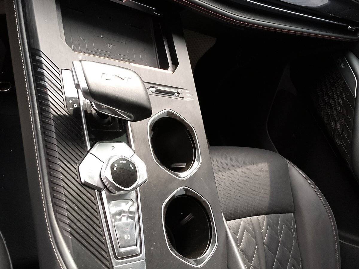 Changan UNI-K с пробегом — 2023 год. Фото: #3