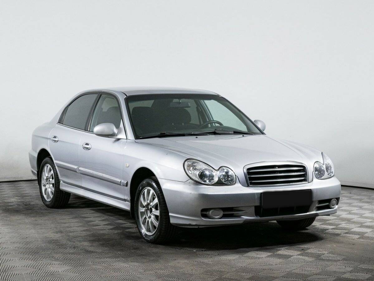 Hyundai Sonata с пробегом — 2006 год. Фото: #2
