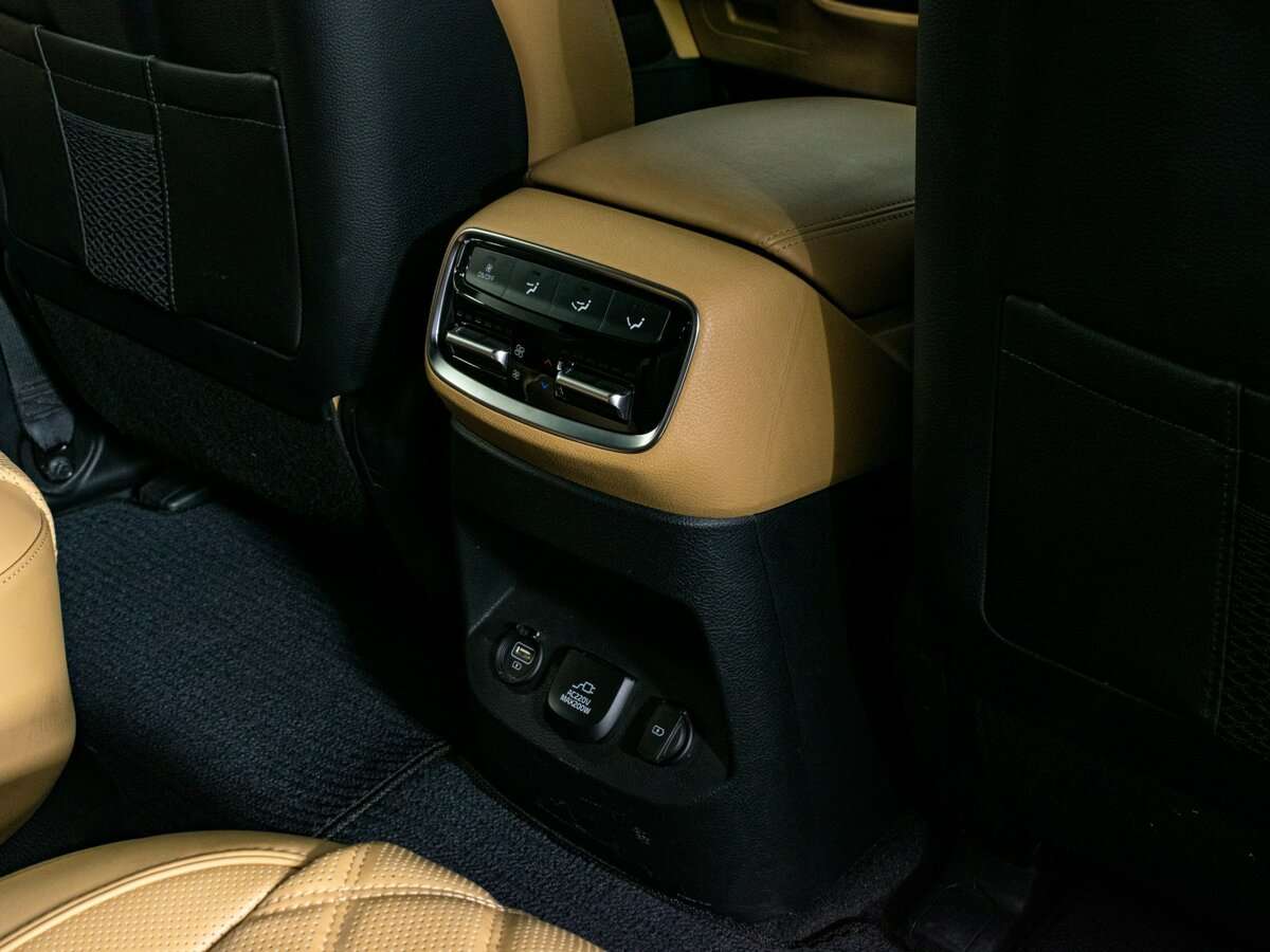 Kia Mohave с пробегом — 2020 год. Фото: #14