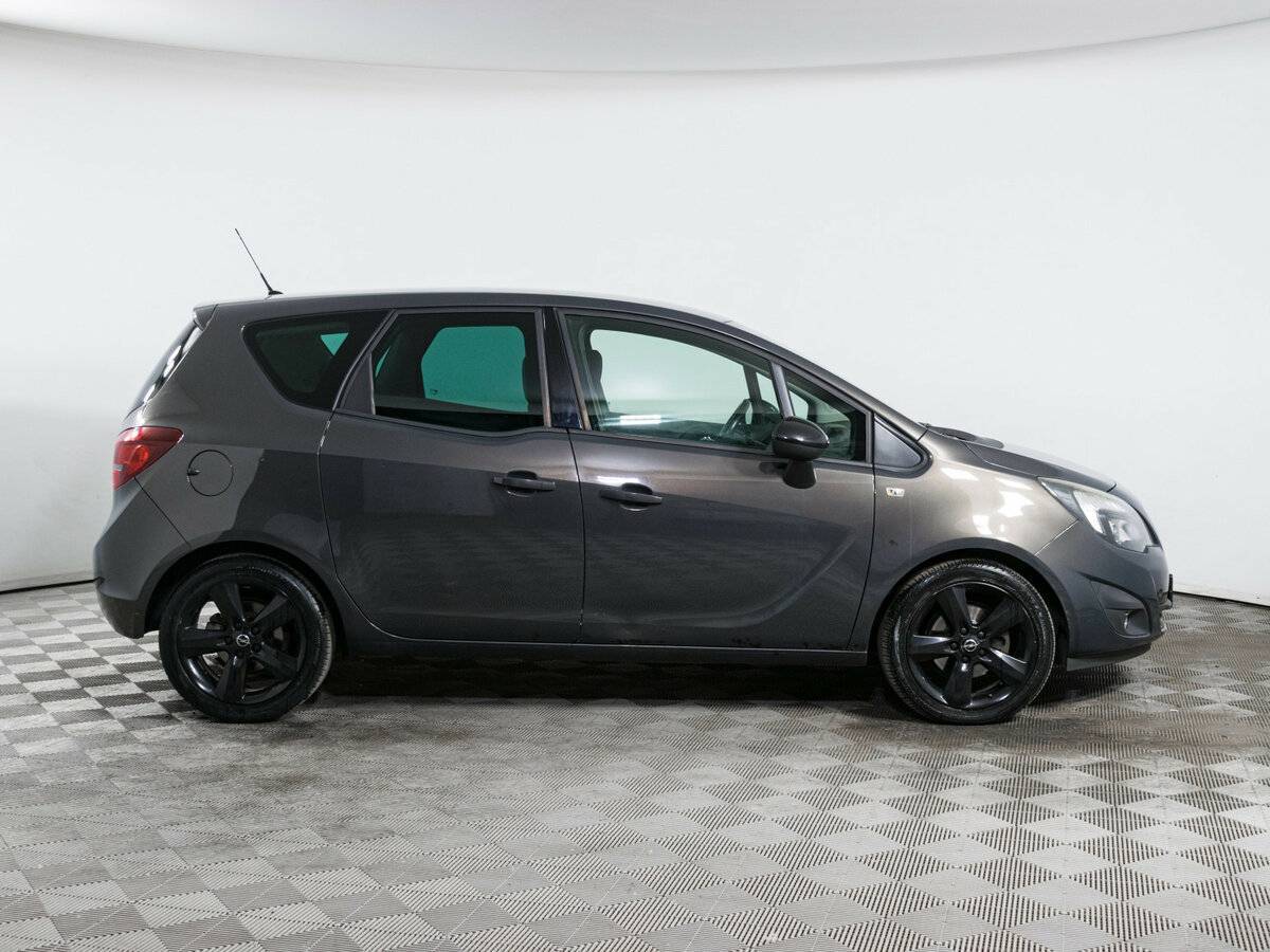 Opel Meriva с пробегом — 2013 год. Фото: #3