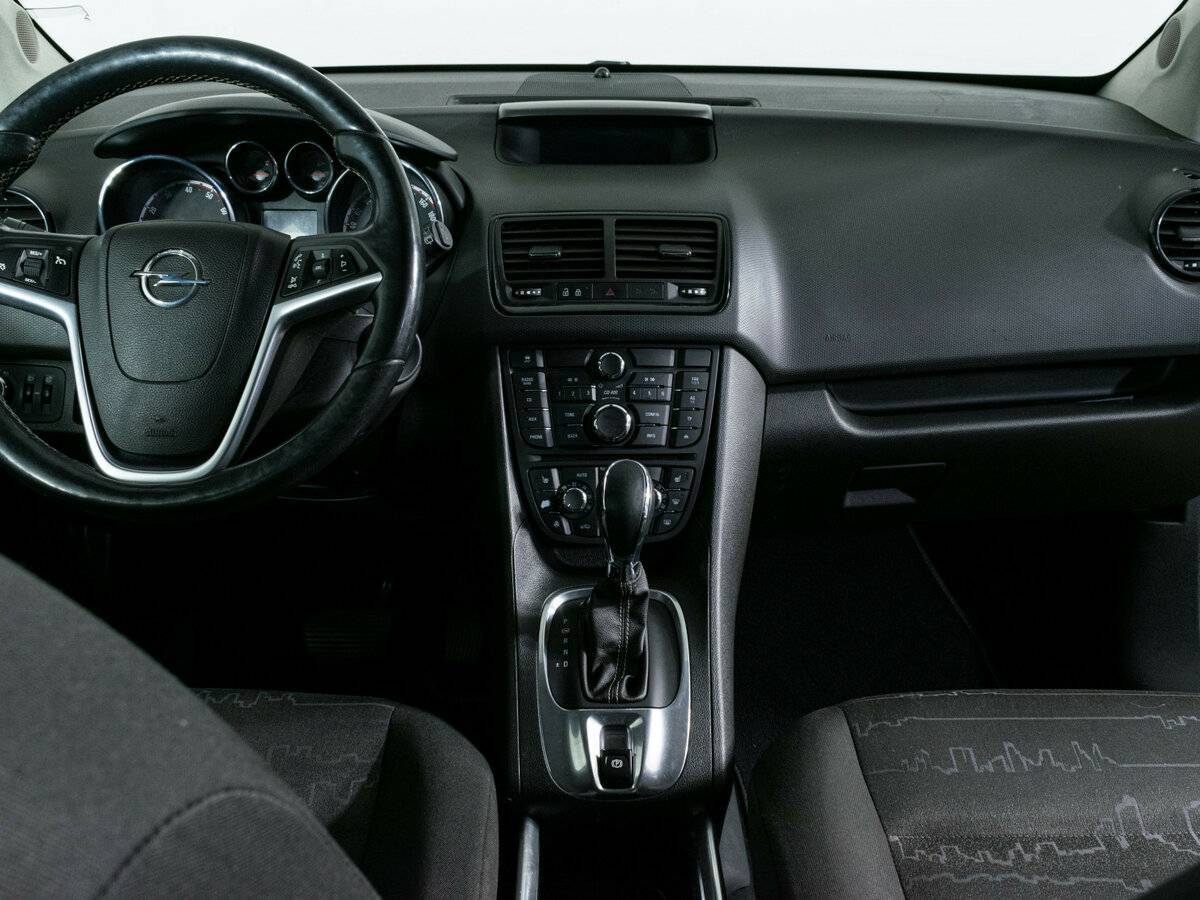 Opel Meriva с пробегом — 2013 год. Фото: #10