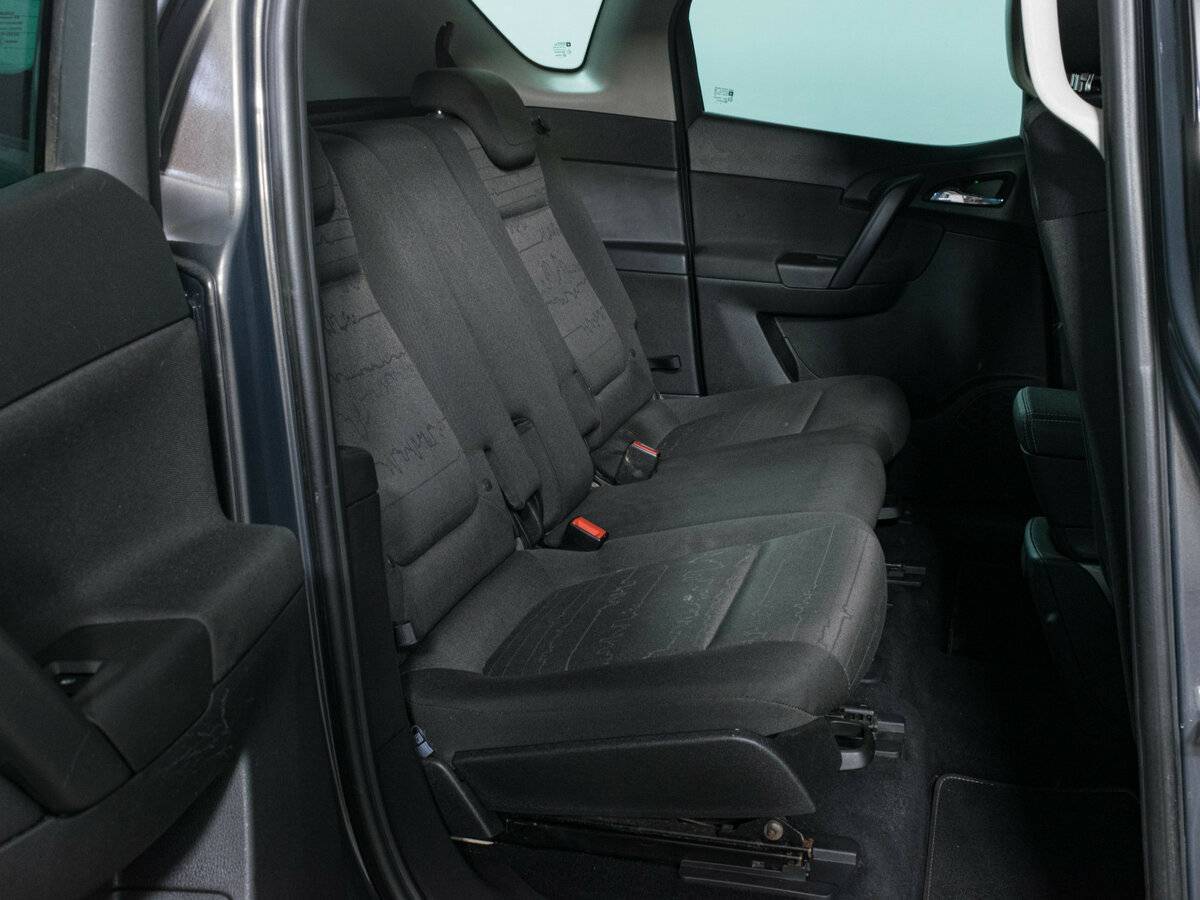 Opel Meriva с пробегом — 2013 год. Фото: #11