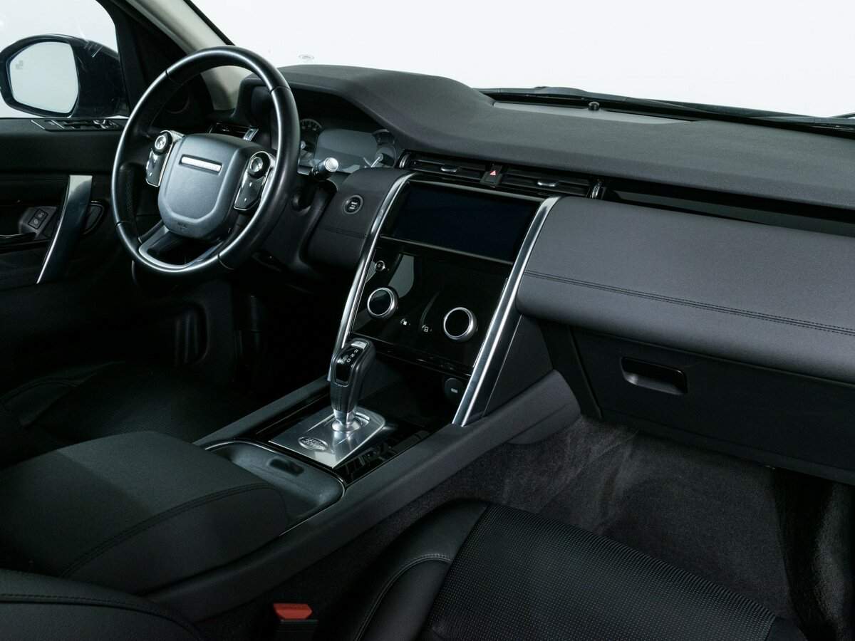 Land Rover Discovery Sport с пробегом — 2020 год. Фото: #10