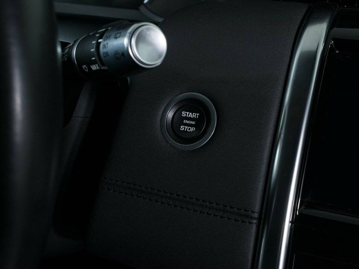 Land Rover Discovery Sport с пробегом — 2020 год. Фото: #15