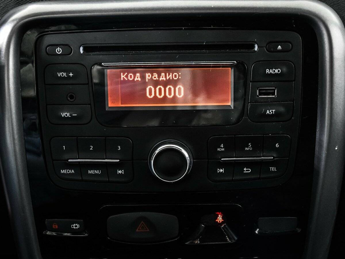 Renault Duster с пробегом — 2013 год. Фото: #14