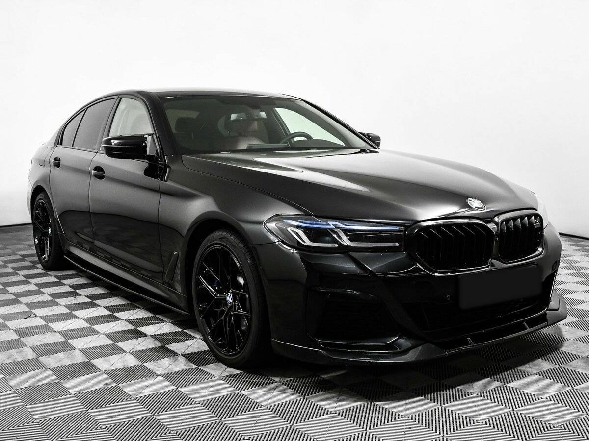 BMW 5 серии с пробегом — 2018 год. Фото: #2