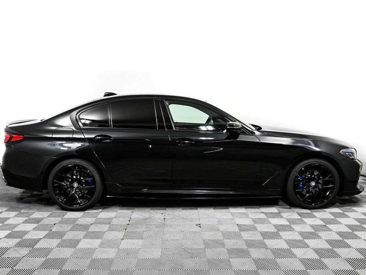 BMW 5 серии с пробегом — 2018 год. Фото: #3