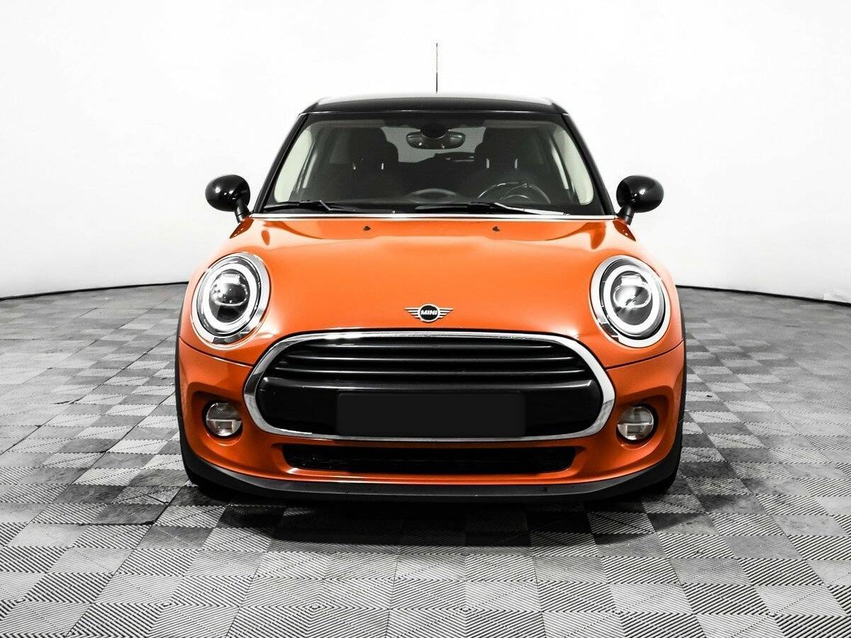 Mini Hatch с пробегом — 2018 год. Фото: #1